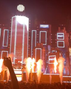 Shriya Tiwari Instagram - Slide to see the glimpse of the event of the year 2022 - Sunburn  2022.
I am damn sure u gonna love the last slide! ❤️

#post #sunburn #sunburnfestival #sunburngoa #techno #bollywoodtechno #goa #nickyromero #afrojack #funtime #party #newyear2023 #newyear #trending #feed #instagood #share #viral