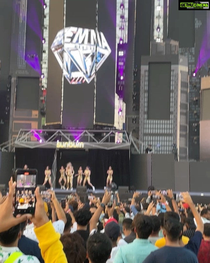 Shriya Tiwari - 1.5K Likes - Slide to see the glimpse of the event of the year 2022 - Sunburn 2022.
I am damn sure u gonna love the last slide! ā¤ļø
#post #sunburn #sunburnfestival #sunburngoa #techno #bollywoodtechno #goa #nickyromero #afrojack #funtime #party #newyear2023 #newyear #trending #feed #instagood #share #viral