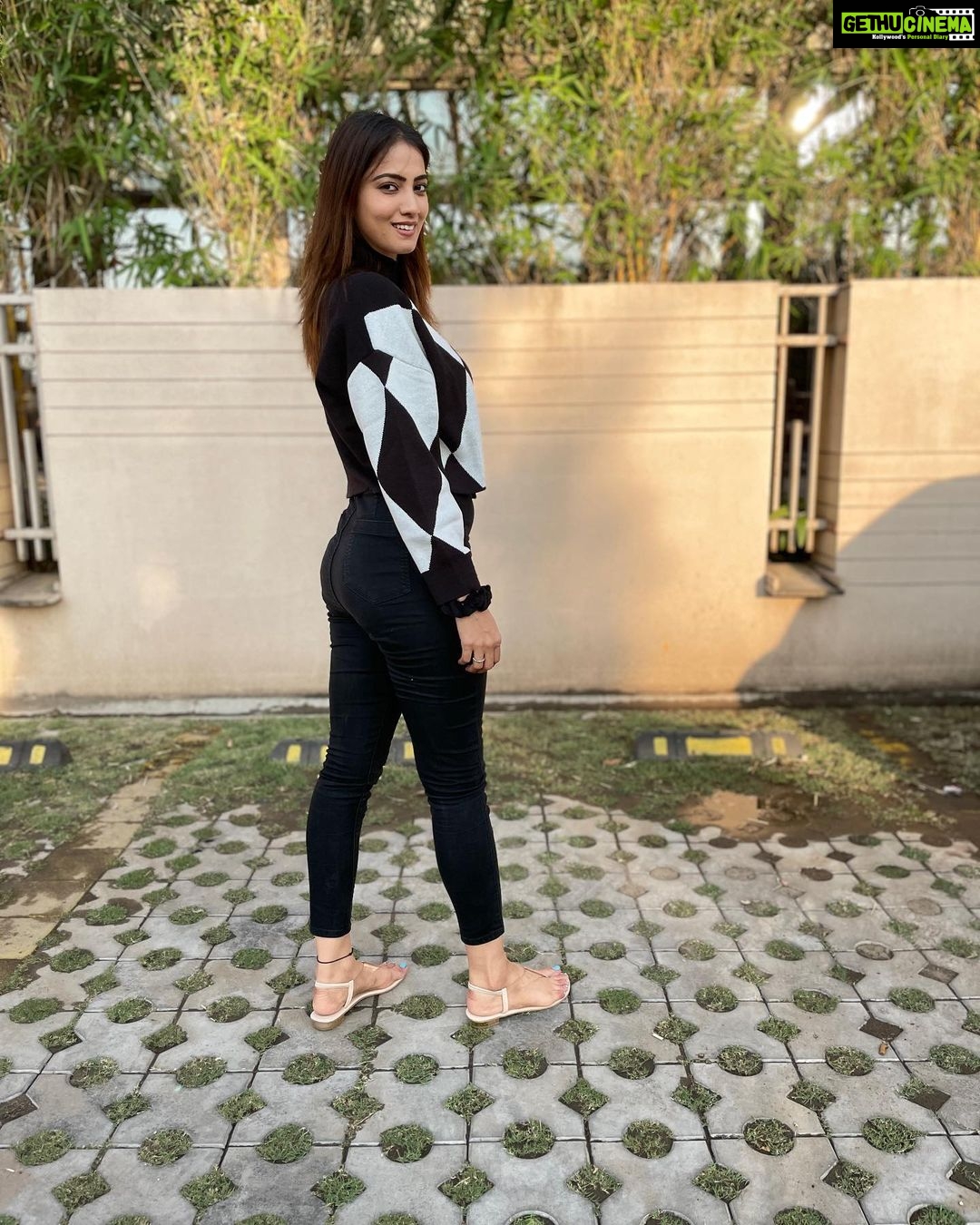 Shriya Tiwari - 1.9K Likes - And it was well spent birthdayy!!! 🥳🥳🥳🥳
#latepost 🙂
.
.
.
.
.
.
.
.
.
.
.
#birthday #latepost #throwback #friends #family #love #happiness #happysoul #shotoniphone #photooftheday #birthday2022 #memories #missing #lifequotes #newlife #shriyatiwari #instagood #instamood #instagram #longwaytogostill