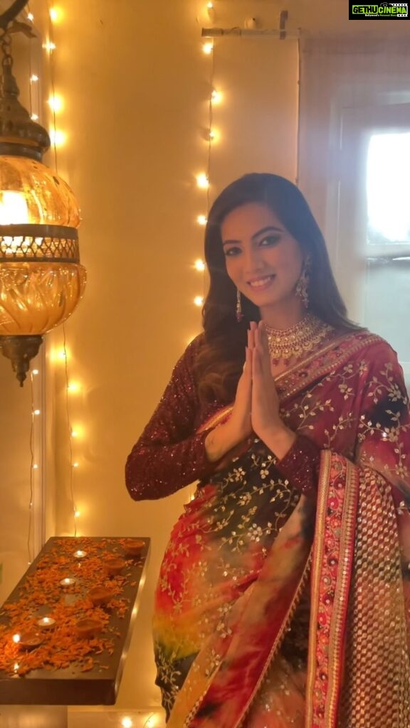 Shriya Tiwari Instagram - Let your light shine bright this Diwali! Wishing you a Diwali filled with happiness, prosperity, and good cheer. May the lights of Diwali guide you to a brighter future. Celebrate the festival of lights with your loved ones and spread joy all around. Happy Diwalii! 🙏🏻 #reels #diwali #festival #indian #indianfestival #lights #ram #tradition #traditional #aesthetic #candles #kamyabhardwaj #dhartiputranandini #shriyatiwari #viral #trending #instadaily #instagood #trendingreels