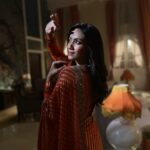 Shriya Tiwari Instagram - Stepping into the spotlight, draped in elegance and grace. Beautiful click by @ar_111ash 🥹 . . . . . . . . . . . . . . . . . . . . . . . . #saree #indianwear #traditional #grace #ethnicwear #pose #behindthescenes #beautiful #naari #happiness #spotlight #model #actor #actorslife #kamyabhardwaj #unedited #shotoniphone #dhartiputranandini #shriyatiwari #inlovewithme #selflove #longwaytogostill Future Studios