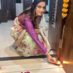 Shriya Tiwari Instagram - Let there be love and light! 🪔✨ . . . . . . . . . . . . . . . . . . . . . . . . . #post #diwali #diwali2023 #traditional #festival #trending #instadaily #instagram #instagood #sareelove #saree #love #family #candles #diya #family #familytime #happiness #shriyatiwari #longwaytogostill Surat, Gujarat