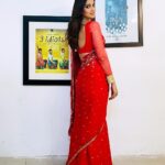 Shriya Tiwari Instagram - Be a stiletto in a room of flats. Though I don’t need stiletto! 😛 . . . . . . . . . . . . . . . . . #post #positivity #postoftheday #instagood #love #red #saree #navratri #tallgirls #traditional #inspiration #iconic #explore #foryou #portraitphotography #shotoniphone #happy #october #morning #savage #viral #instagood #instalike #model #actor #shriyatiwari #dhartiputranandini #kamyabhardwaj #longwaytogostill