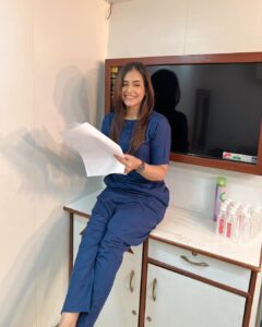 Shruthi Prakash Instagram - Minding mine 🧸♥️

Wearing this super comfy coord from @iamsaltpetre 🌻

#shrutiprakash #shootingdiairies #vanity #justme #shoot #newproject #hindi #focus #grateful