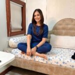 Shruthi Prakash Instagram - Minding mine 🧸♥️ Wearing this super comfy coord from @iamsaltpetre 🌻 #shrutiprakash #shootingdiairies #vanity #justme #shoot #newproject #hindi #focus #grateful