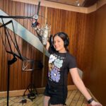 Shruthi Prakash Instagram - You all have been pouring so much of love for the covers I post , that I finally decided to come up with originals , so thank youu!♥️ This year is going to be super important for me as I’ll be releasing a couple of originals 🥺♥️ Can’t wait for you all to be a part of my journey 🌻 PC @motaabhaai #shrutiprakash #excited #music #singer #newsong #original #yay