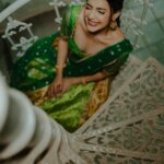 Shruthi Prakash Instagram - Evening gram ♥️ Just double tap 🧸 Outfit @ragasutra_by_.kavyaharish Jewellery @kiran.bridal.jewelry PC @wime_studios Mua @glorykeithmakeover #shrutiprakash #ethnic #fashion #potrait #potraits #color #dewy #love #happyweekend
