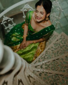 Shruthi Prakash Instagram - Evening gram ♥️
Just double tap 🧸

Outfit @ragasutra_by_.kavyaharish
Jewellery @kiran.bridal.jewelry
PC @wime_studios
Mua @glorykeithmakeover 

#shrutiprakash #ethnic #fashion #potrait #potraits #color #dewy #love #happyweekend