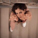 Shruthi Prakash Instagram - Always got your back.. ALWAYS♥️ Pc @framesbyadarsh Mua @nikhila_artistry #shrutiprakash #pose #content #fashion #eyes #worth #newme