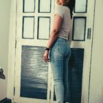 Shruthi Prakash Instagram - Why chase you when I’m the catch ?🫢 #shrutiprakash #picture #pictureoftheday #explore #pose #babystepstosuccess #glowing #love