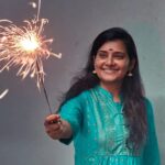 Shruthi Raj Instagram - இனிய தீபாவளி நல்வாழ்த்துக்கள்🥰🥰🥰 #diwali #festival #deepavali