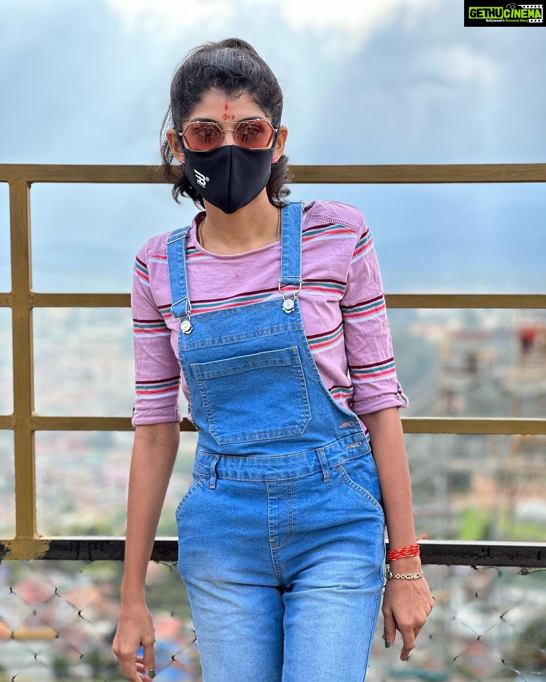 Shruthi Rajanikanth Instagram - Covered 🦋