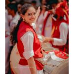 Shruti Marathe Instagram - A frame with pure beauty and smile 😍 Inframe @shrumarathe #bappa #ganpativisarjan2023 #ganpatibappamorya #bappamorya #photography #actress #celebrity #photographer #omkarpatange #omkarpatangephotography #shrumarathe #shrutimarathe PUNE पुणे MH 12