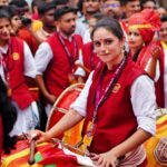 Shruti Marathe Instagram - @shrumarathe is Personification of Beauty . . . #ganpatibappamorya #ganpati #ganpativisarjan #shrutimarathe #shruti #beautiful #marathitradition #marathi #festival #dholtasha . . @archives.of.pune @trending.pune @puneriguide @whatshotpune @punetimes @pune_ig @beingpunekarofficial @maharashtra._.photoshoot @photographers.of.maharashtra @pune.clickers @things2doinpune_ Ganpati Visarjan At Laxmi Road Pune