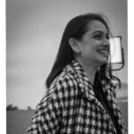 Shruti Marathe Instagram - BTS of Portrait 🎬🎥 In Frame :- @shrumarathe #plymouth #unitedkingdom #bts #portraitmovie #marathimovie #shrumarathe #marathiindustry #sony #sonyfx3 Plymouth, England, United Kingdom