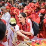 Shruti Marathe Instagram - गणपती विसर्जन पुणे २०२३ कलावंत ढोल पथक 🚩 @shrumarathe . 📸 @_i_m_prasann_ . . #instagram #insta #viral #photoshoot #india #likes #quotes #bhfyp #followback #tiktok #trending #followers #likesforlikes #instagramhub #comment #myself #instagrammers #instagramanet #instagramdogs #instagramer #instagrammer Laxmi Road