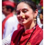 Shruti Marathe Instagram - श्रुती मराठे = Beauty 👏 #pune#puneganeshfestival#puneganapti#ganeshotsav#kalawantdholpathak#kalawant#Dholatasha Laxmi Road