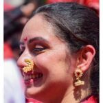 Shruti Marathe Instagram - श्रुती मराठे = Beauty 👏 #pune#puneganeshfestival#puneganapti#ganeshotsav#kalawantdholpathak#kalawant#Dholatasha Laxmi Road