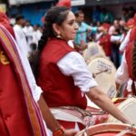 Shruti Marathe Instagram - पुढच्या वर्षी लवकर या🤗 @shrumarathe @kalaawantdholpathak गणेशोत्सव २०२३🚩 . . . . . . . . #ganeshvisarjan #kalawantdholpathak #marathicelebrity #shrutimarathe #marathiactress Pune, India
