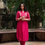 Shruti Marathe Instagram - 💞💞 Photographer- @mrugaank_kher Make up & hair - @apoorva11_bapat Styling - @stylist.chaitalikulkarni Outfit - @aasbey_by_shubhangi
