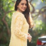 Shruti Marathe Instagram – 💛💛

@dreamcatcherzphotography