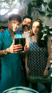 Shruti Marathe Instagram - Madness at its best ! 💖
#mypeople❤️ #we3 #forever #craziness 

@ashishpatil_the_lavniking
