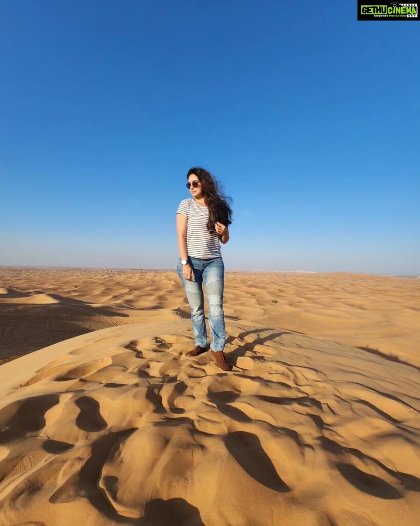 Shruti Marathe Instagram - #dubai #desert