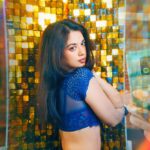 Shruti Sharma Instagram - #bollywoodstyle #trend