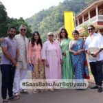 Shruti Ulfat Instagram - Yeh rishta kya kahelata hai..❣️✨❣️✨ Generation 4 th..... 💥💥💥 . . . . . . #actor #abhiralove #abhirakishaadi #artistsoninstagram #starplus #abhira #reelsinstagram #reels #trending 🔥🔥#travelphotography #gumhaikisikepyaarmein #yehrishtakyakehlatahai #yrkkh #yrkkh4 #harshali #kaira #photography India