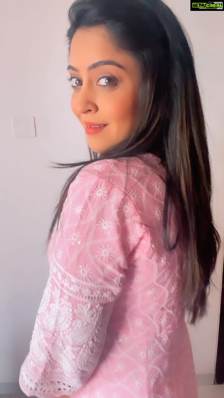 Shubhi Sharma Instagram - #trendingreels #jhumka