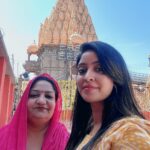 Shubhi Sharma Instagram - Jai MAHAKAL #Mahakaleshwar #tempale