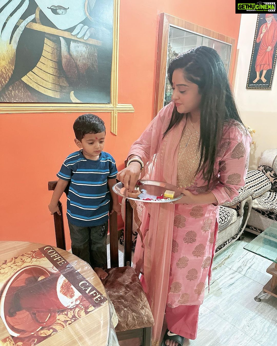 Shubhi Sharma Instagram - My cute mohit 🥰