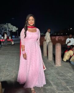 Shubhi Sharma Instagram - Hi friends