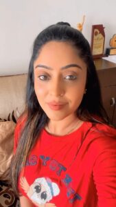 Shubhi Sharma Instagram - My new song #reel @ahiran_tuntun_singer @everest.bhojpuri @jitu_bhojpuriya_official