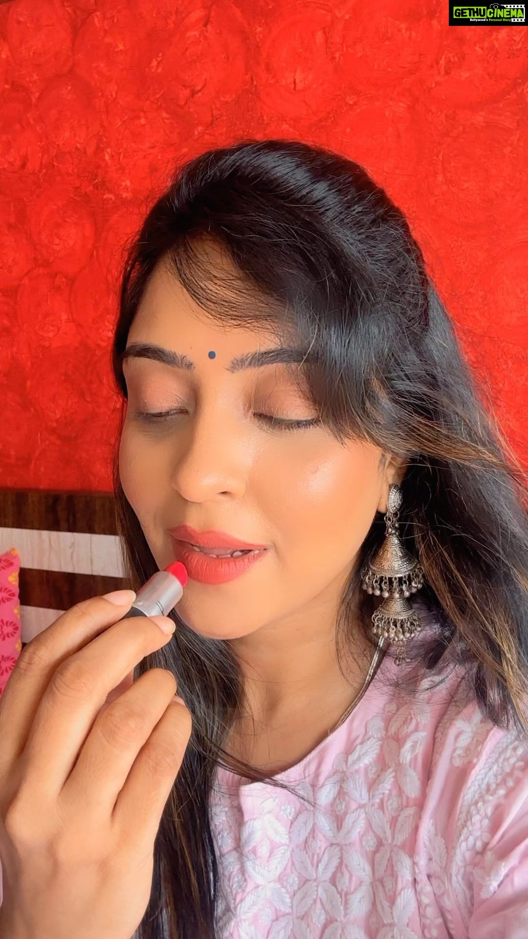 Shubhi Sharma Instagram - #reel #bhojpuri #bhojpurireels