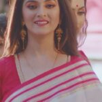 Shweta Bhattacharya Instagram – দেবী বন্দনায় নিজেকে রাখুন মগ্ন