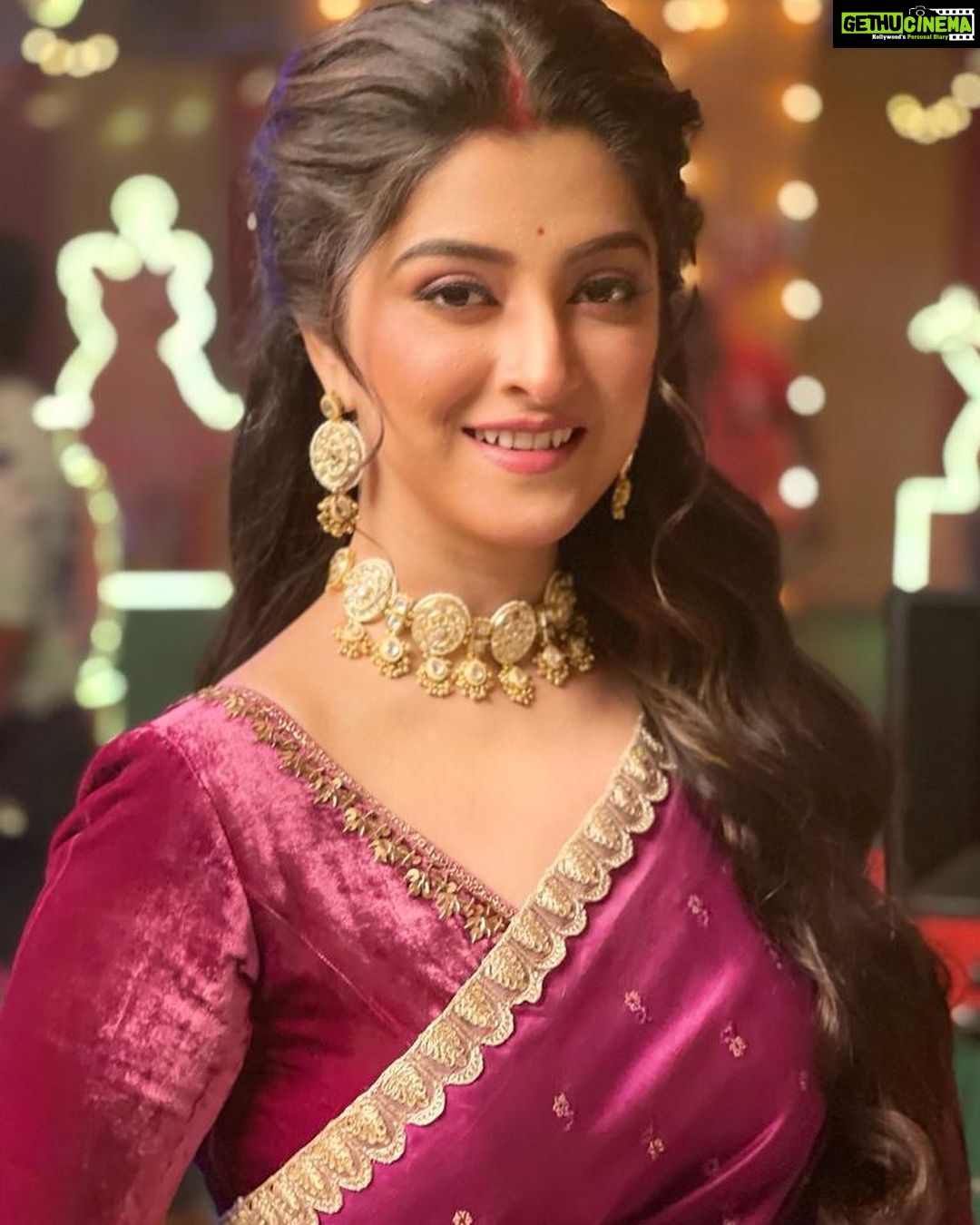Shweta Bhattacharya Instagram - Elegance is the only beauty that never fades😍 Pc:@sandip3432 #mylife #myrule #happyme #lovelife #instagram #instalove #instamood