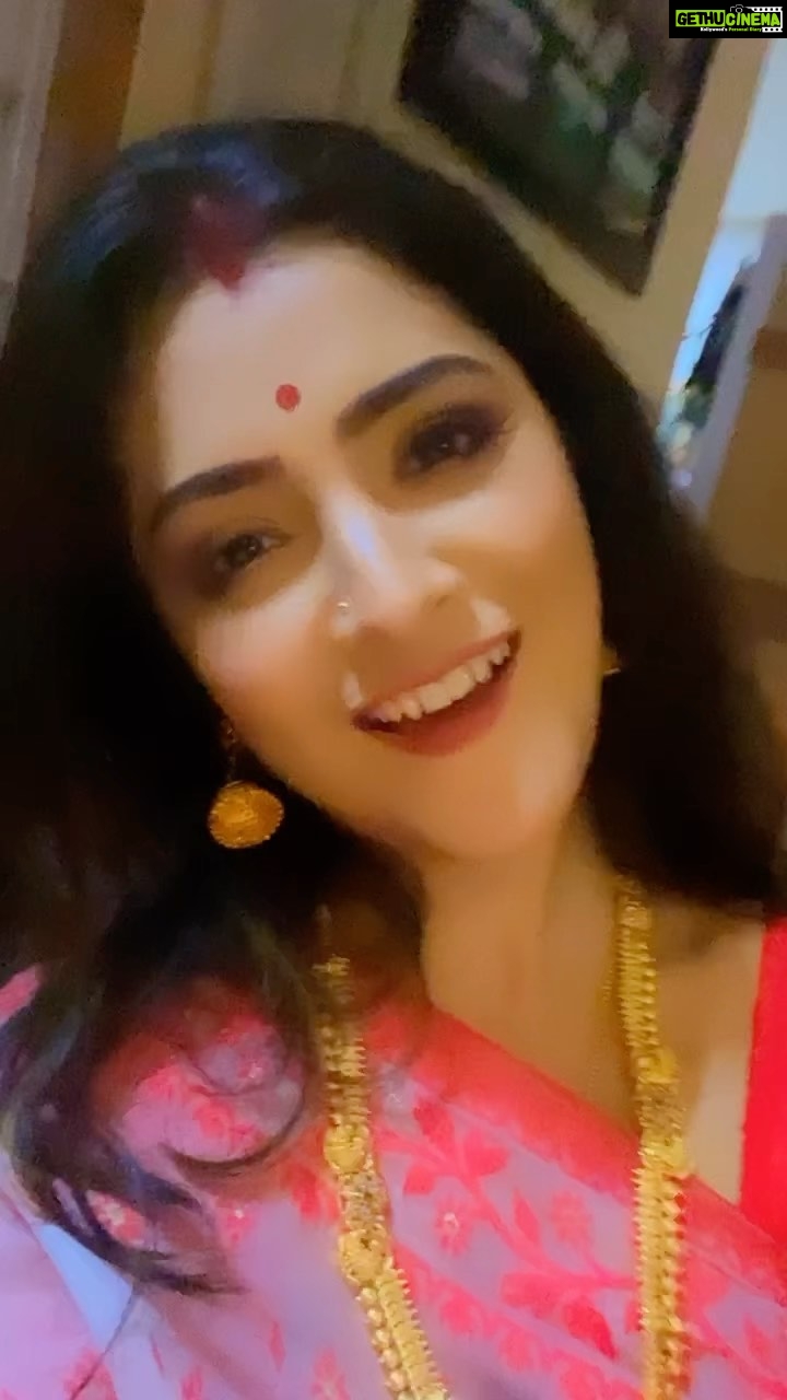 Shweta Bhattacharya Instagram - 😝😝 #reelitfeelit #tranding #timepass #latenightshoot #mytime #instagram #instagood