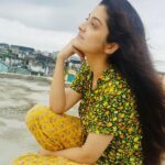 Shweta Bhattacharya Instagram – কোন গোপনে মন পুড়েছে
 বৃষ্টি থামার পরে
আমার ভিতর ঘরে