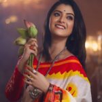 Shweta Bhattacharya Instagram – “In a world full of trends,I’ll always choose tradition.”
Mua & hair:Soumak Chandra
Photography:Rahul Dev Mallik
Brand:Minu Fashion