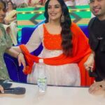 Shweta Menon Instagram - @shwetha_menon ❤️❤️❤️❤️❤️❤️❤️ @tharunya_vk @sibinrajutom #makeuplover #makeuplook #hairstyles #hairstyling #hairtutorial #keralamakeup #keralamakeupartist #indianmakeup #indianmakeupartist #bollywood