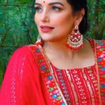 Shweta Menon Instagram - Stylist : @tharunya_vk Wardrobe: @denairaboutique Accessories: @kaya_online_ MUA : @sijanmakeupartist