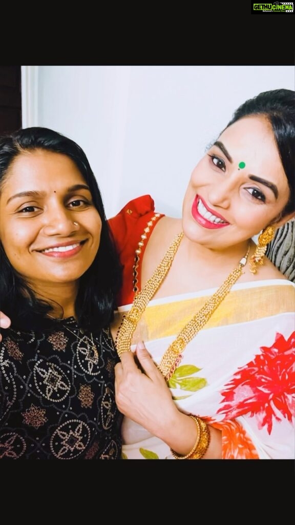 Shweta Menon Instagram - Sharing a treasure trove of cherished moments from the past one year!! Thank you @shwetha_menon Ma’am for the trust & love, here’s to more fun-filled chapters in life’s fabulous journey with you! ❤️ #100lookswithshwethamenon #milestogo