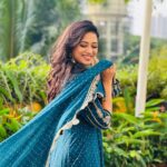 Shweta Tiwari Instagram - Navratri vibes🙏 Outfit @sushilascreation Jewellery @rubans.in Styled by @stylingbyvictor @sohail__mughal___