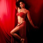 Shweta Tiwari Instagram - @amitkhannaphotography @stylingbyvictor @sohail__mughal___ @dishisanghvii @rubans.in