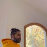 Sid Sriram Instagram - Toronto: Oct 27- Indian film music show (@aryacanadainc) Mumbai: Nov 25- SIDHARTH album show at @nmacc.india Kuala Lumpur: Nov 29- SIDHARTH album show (@pinkfishfestival) Ticket links in bio All love