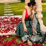 Sidhika Sharma Instagram - 🌼🌸💫⚡️😊