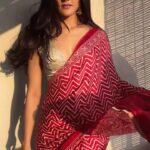 Simran Choudhary Instagram - The memo was to be a pataka, not burst one 🧨⚡️💣 Saree from @houseofnaaree ♥️ #Diwali #FestiveVibes #Ethnicwear