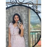 Simran Natekar Instagram - 🤍🤍🤍🤍 All phone covers from @toclosetofficial 🤍🤍🤍🤍