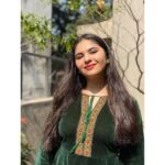 Simran Natekar Instagram – Go green

Dress : @juneberry__official